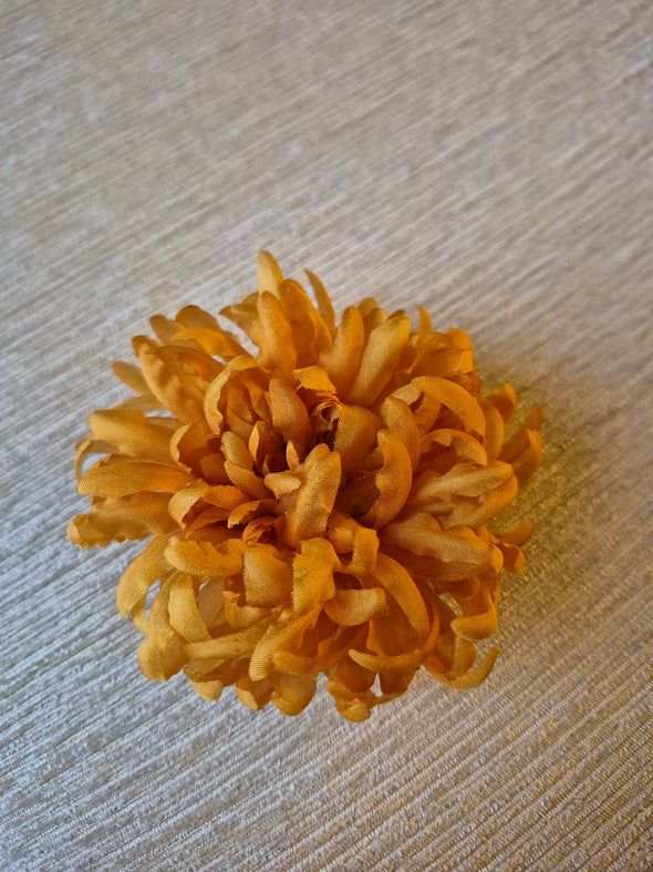 Natural Dye Flower Brooch (Small)