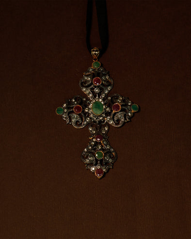 Vintage Pendant - St. Cécile