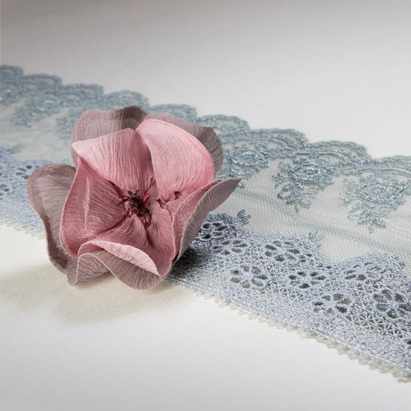 French Lace and Brooch Set (Grey)